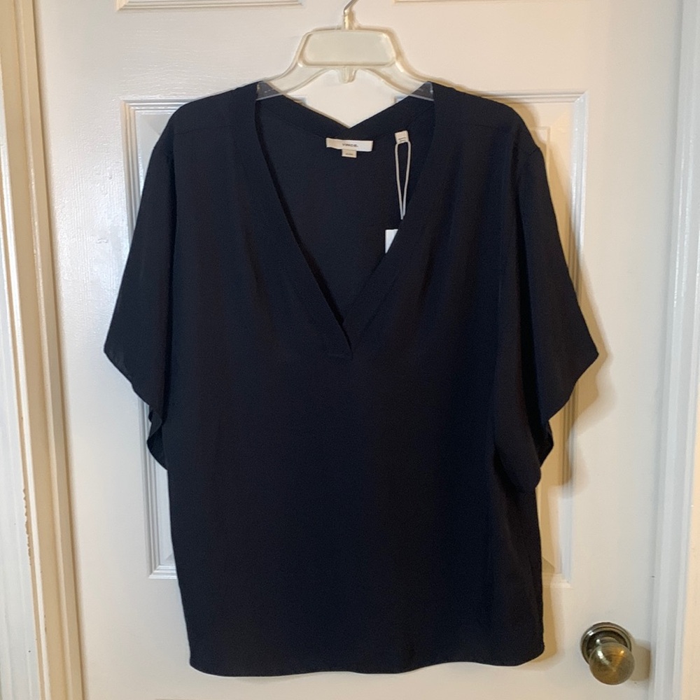 Vince NWT size XL Black Rib Trim Double V Neck Short Sleeve Popover Top